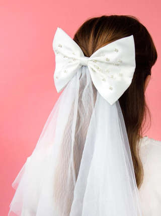 Hair Bow/Wedding Veil